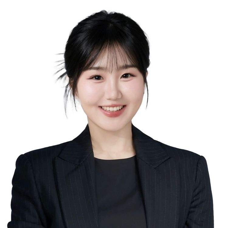 Lia Li